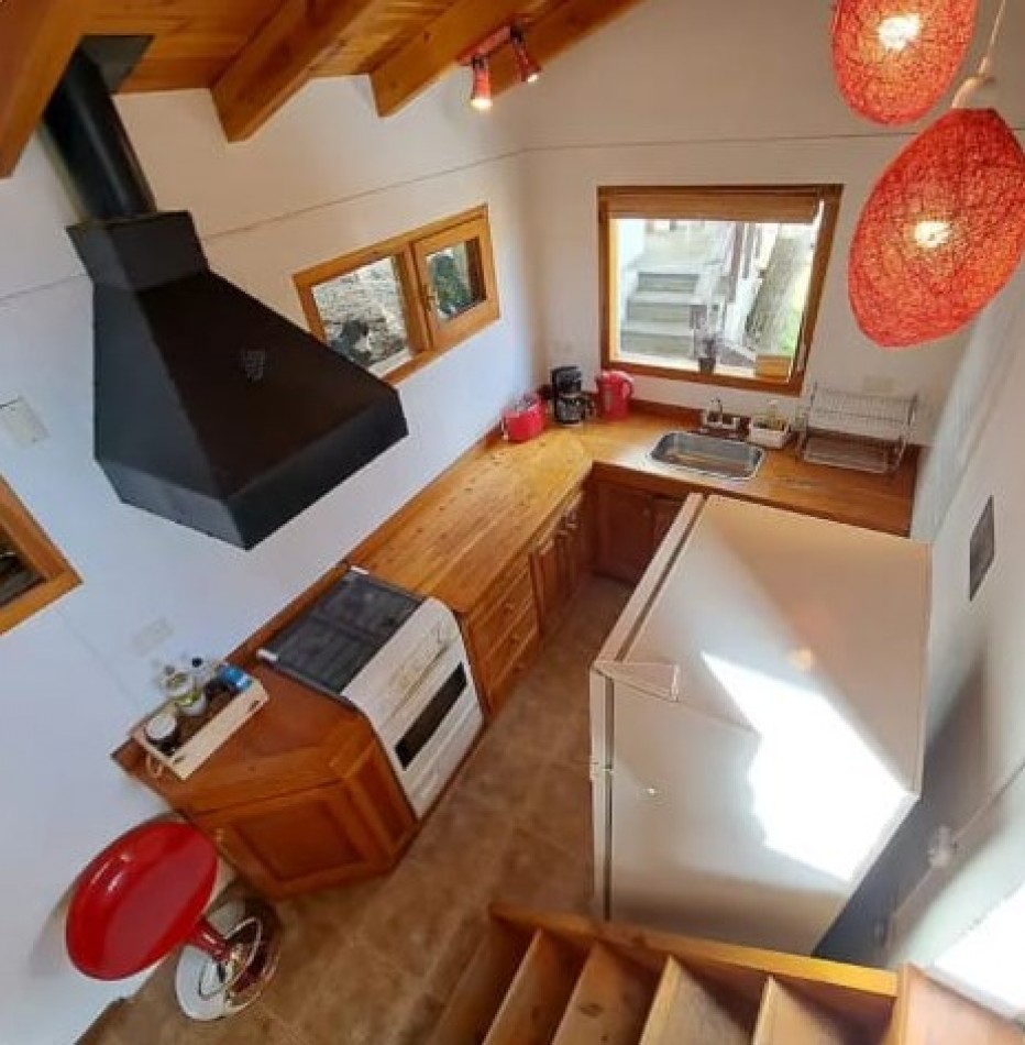 ALQUILER DE CASA por 6 meses en Saihueque al 1700 - Bariloche-