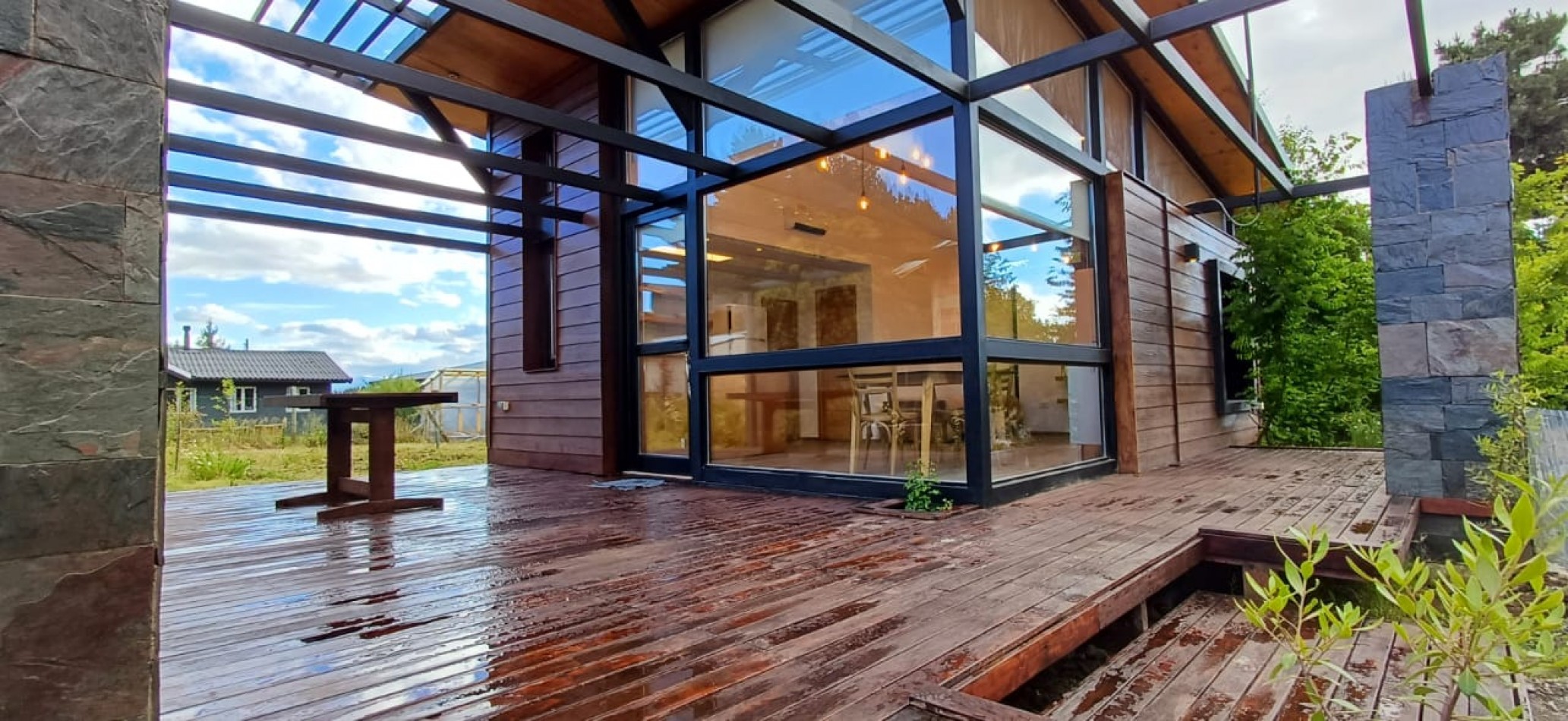 OPORTUNIDAD!! - CASA DE 30M2 EN LOTE DE 590M2 - EXCELENTE ENTORNO
