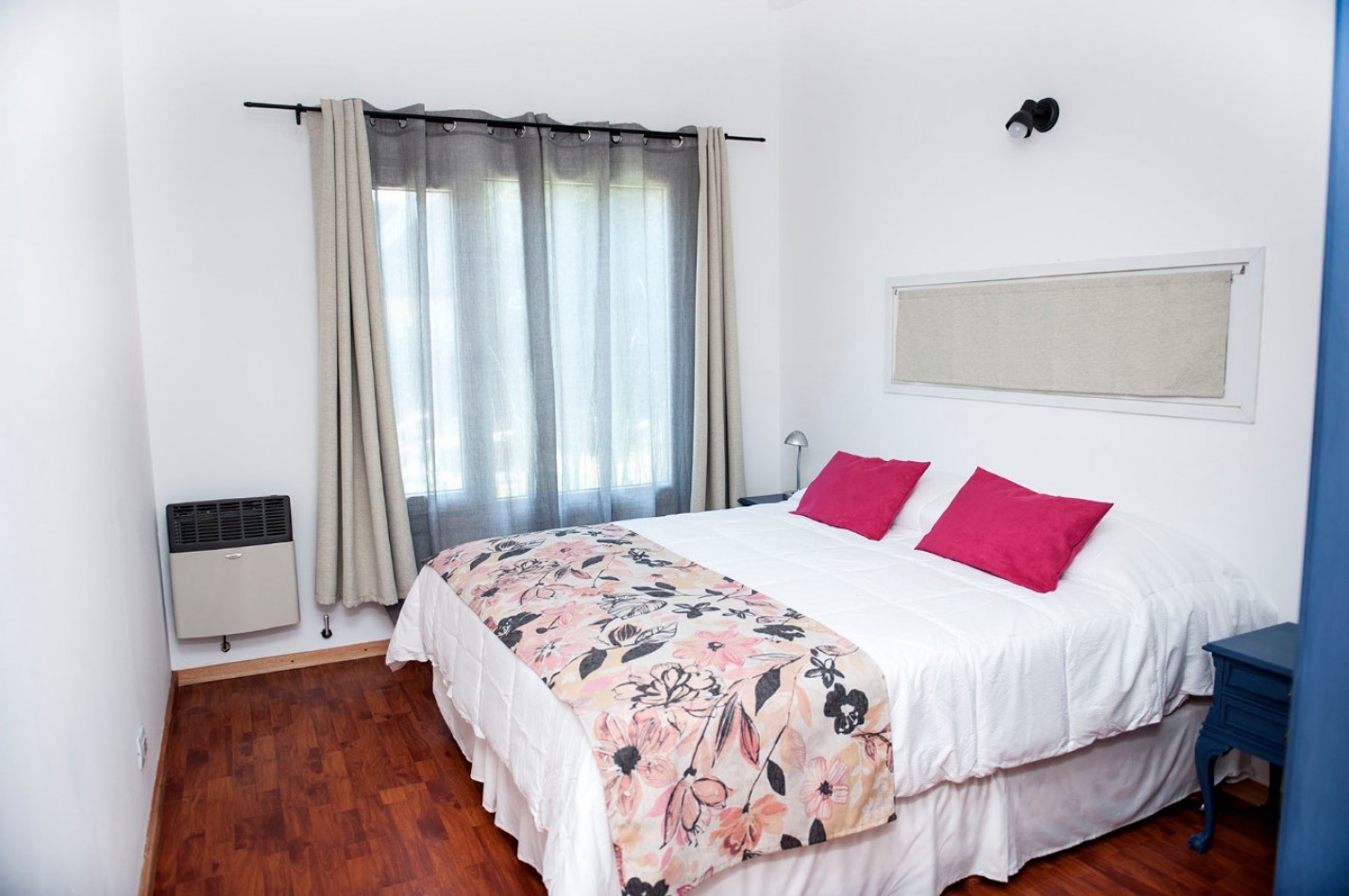 CASA EN ALQUILER SEMIPERMANENTE - BARRIO TRES LAGOS