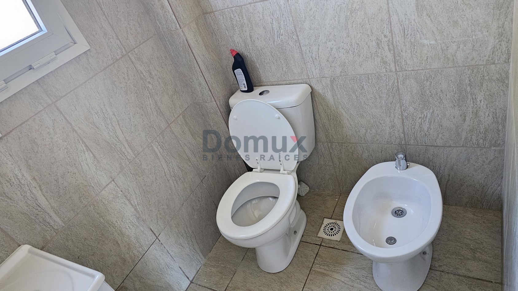 Casa a estrenar en Dina Huapi- apta credito
