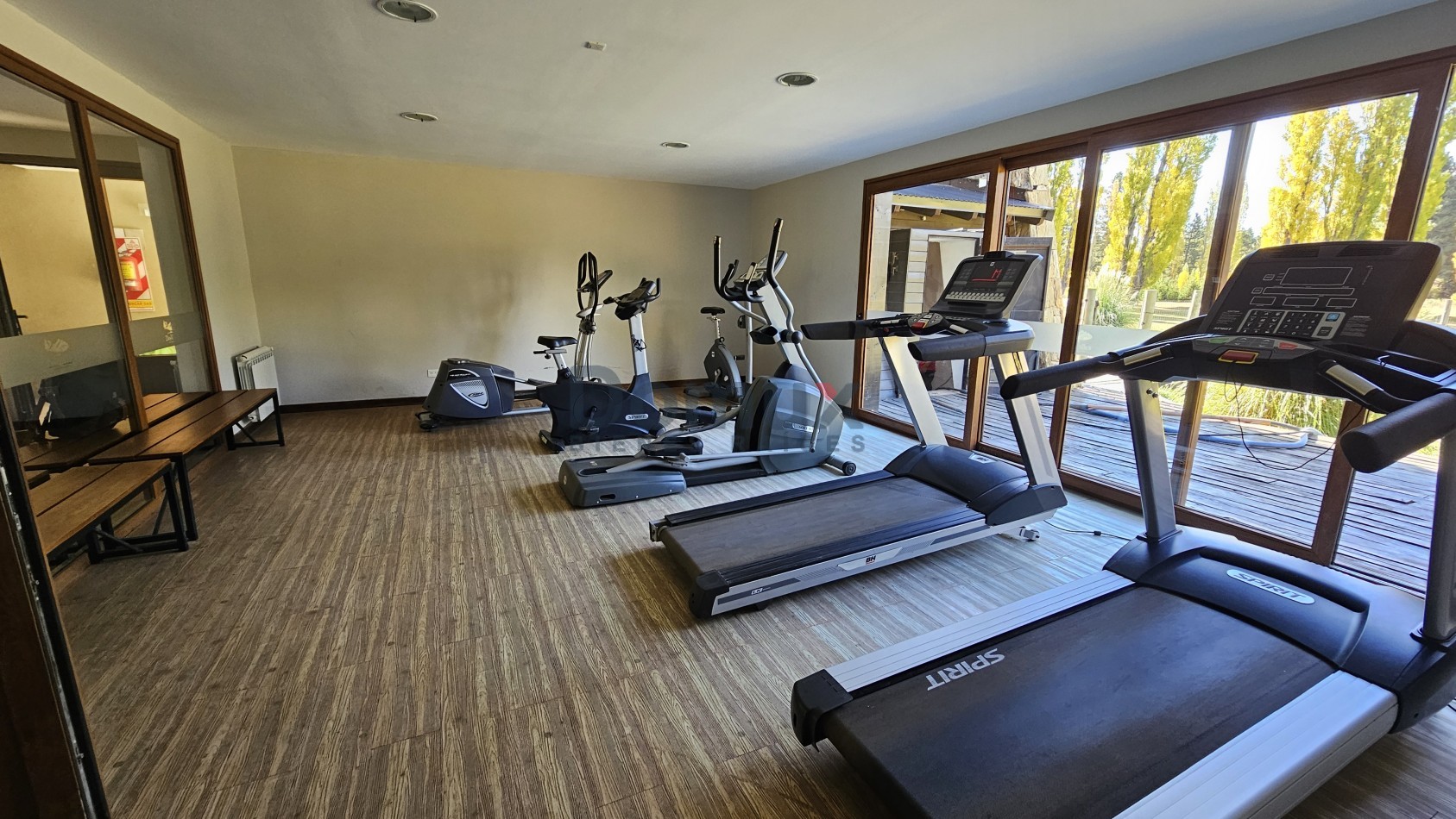 LOTE "E44" EN VENTA FINANCIADO EN EL "CLUB DE CAMPO DOS VALLES"
