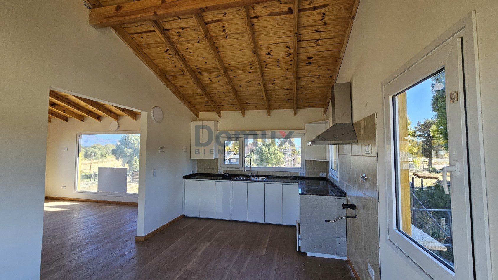 Casa a estrenar en Dina Huapi- apta credito