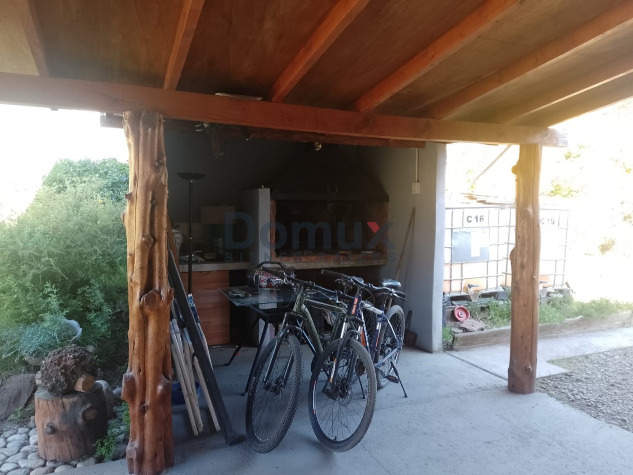 Casa en venta en Dina Huapi