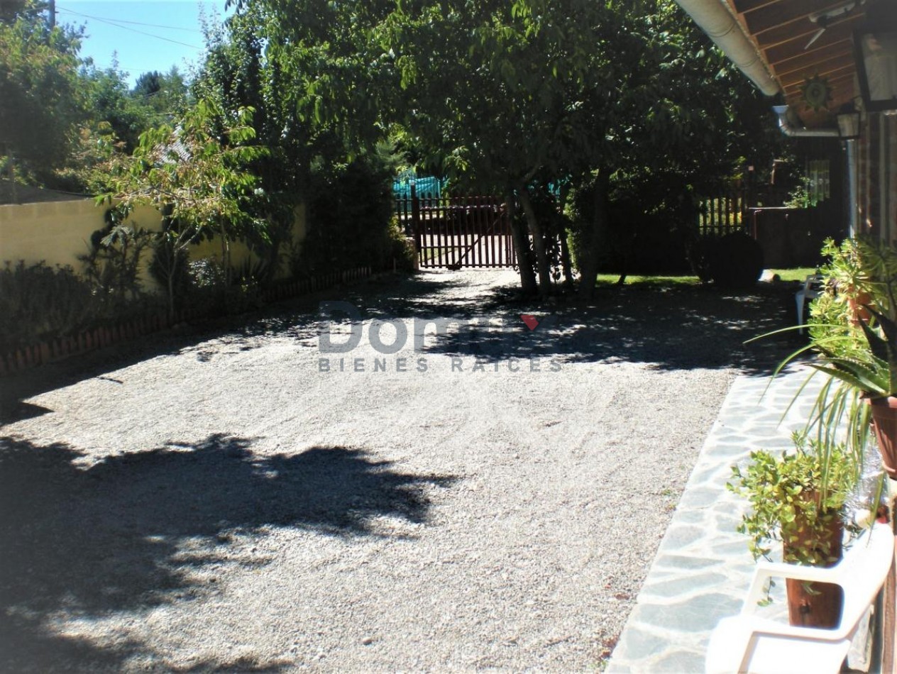 Complejo centrico de cabañas + casa