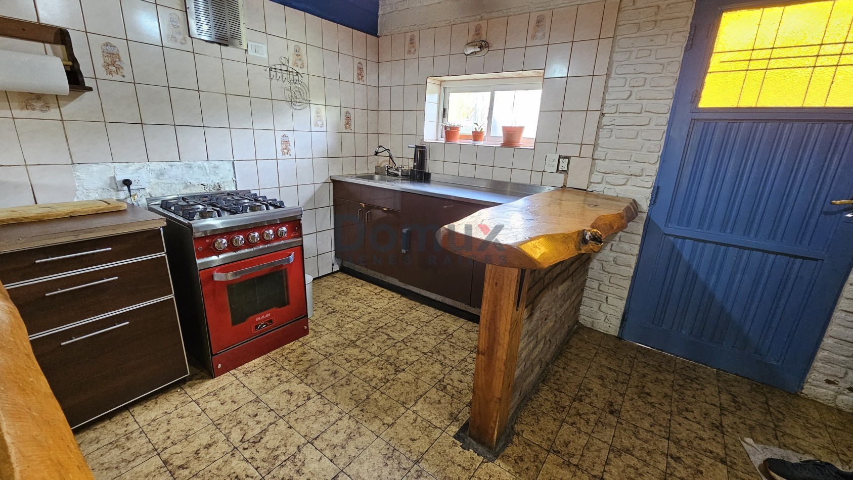 casa y amplio lote