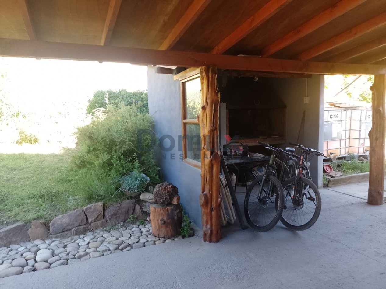 Casa en venta en Dina Huapi