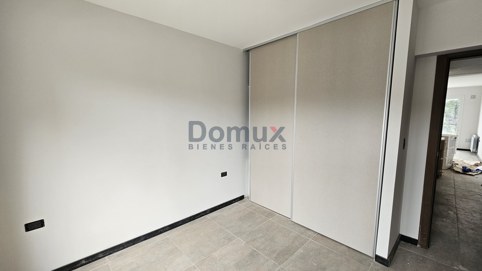 Departamento a estrenar con vista al lago