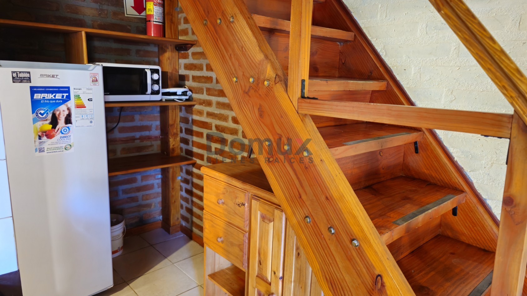 Complejo centrico de cabañas + casa