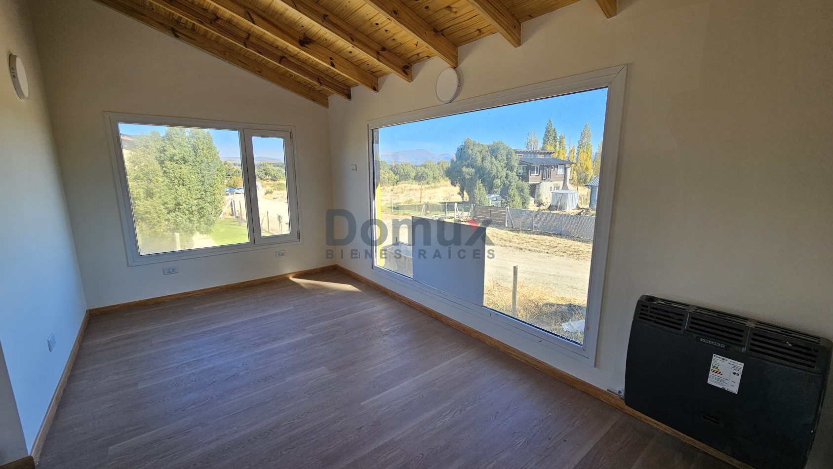 Casa a estrenar en Dina Huapi- apta credito
