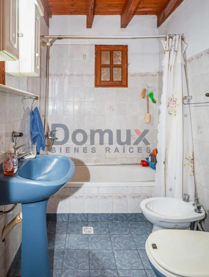 Complejo centrico de cabañas + casa