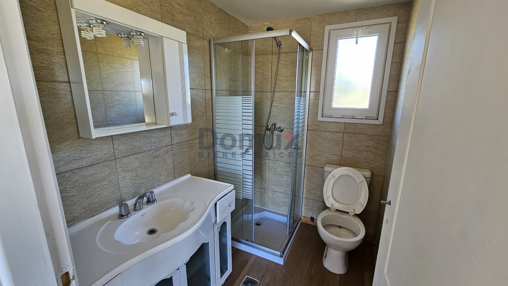 Casa a estrenar en Dina Huapi- apta credito