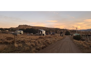 Lote en Ñirihuau con espectacular vista - 860m2