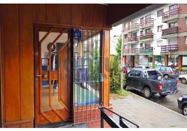 SOBRE CALLE MITRE LOCAL COMERCIAL EN VENTA - Sup: 116,88m2